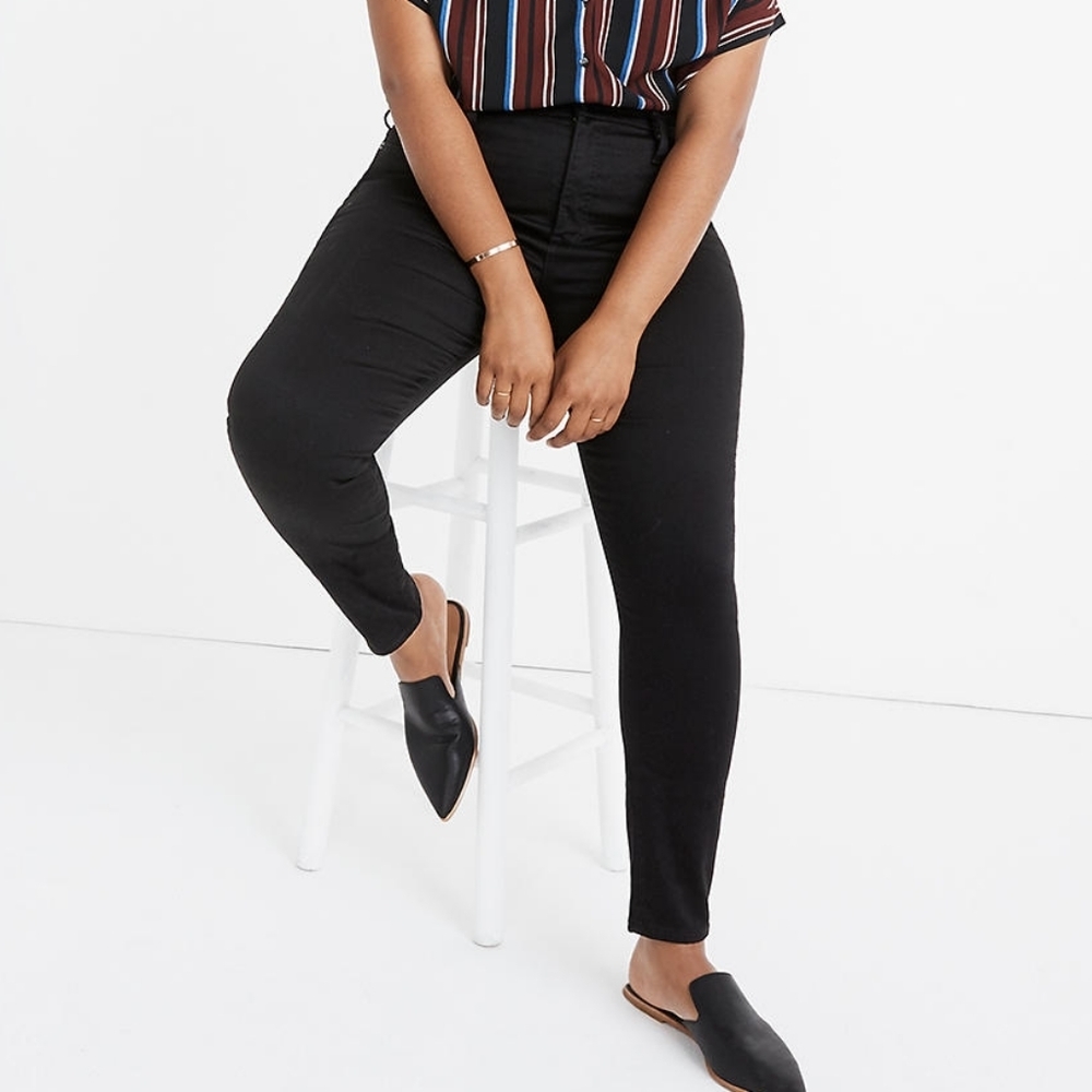 Madewell | Petite Curvy High Rise Skinny Jeans in Carbondale 36 Petite